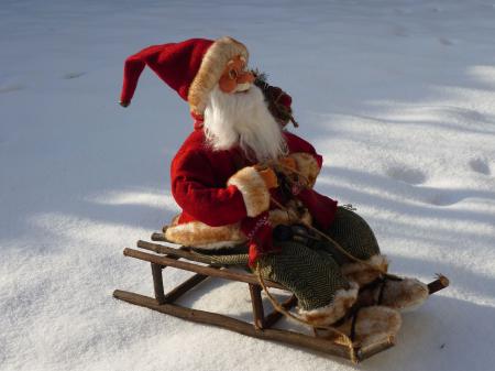 Игрушка деда Мороза, Игрушечный Санта на санях