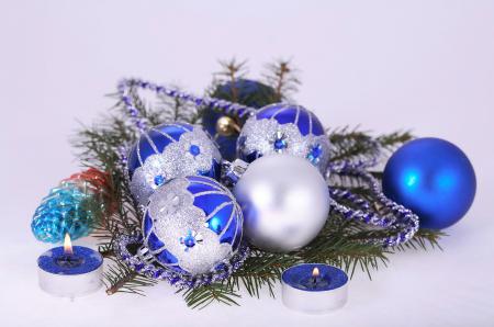 Красивые елочные шары синего цвета, new year wallpaper iphone